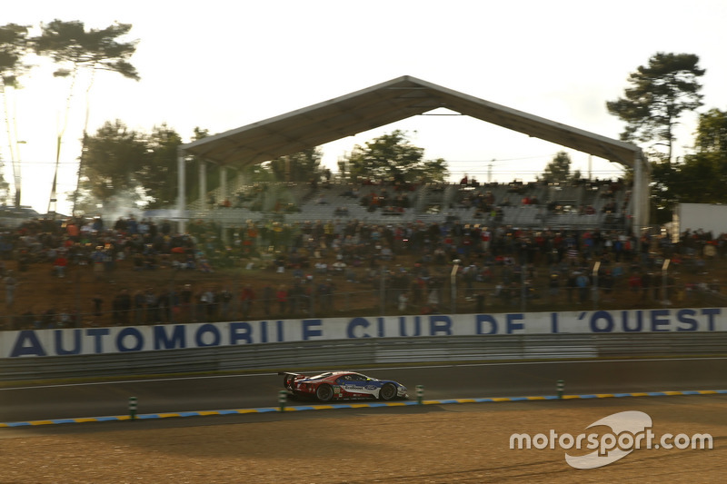 #69 Ford Chip Ganassi Racing Ford GT: Ryan Briscoe, Richard Westbrook, Scott Dixon