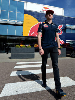 Max Verstappen Visita fábrica Red Bull Racing
