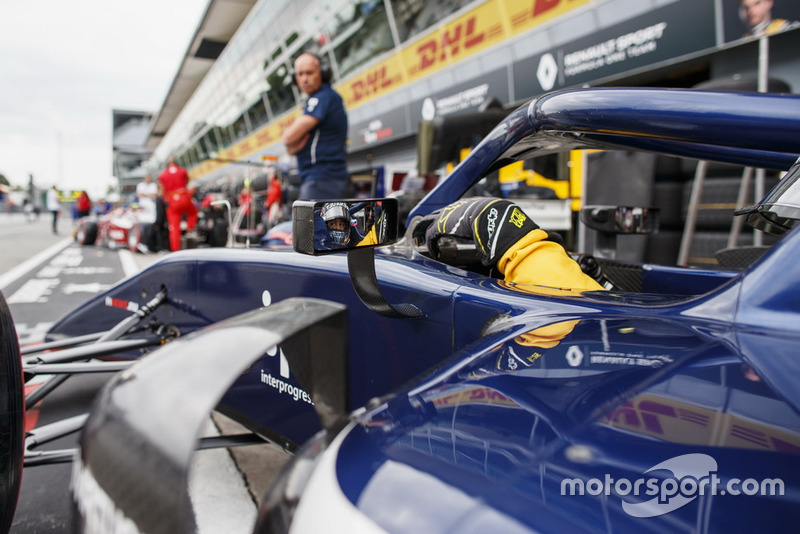 Artem Markelov, RUSSIAN TIME