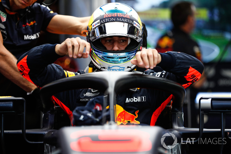 Daniel Ricciardo, Red Bull Racing, climbs into his car