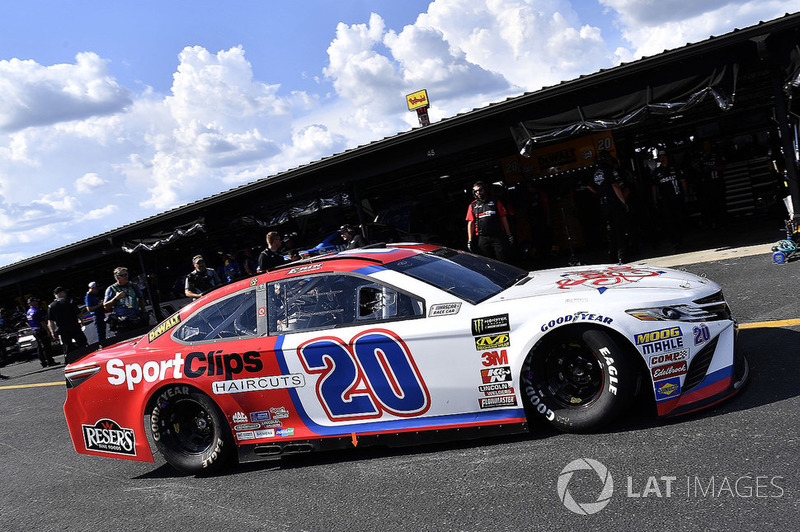 Erik Jones, Joe Gibbs Racing, Toyota Camry Sport Clips Throwback