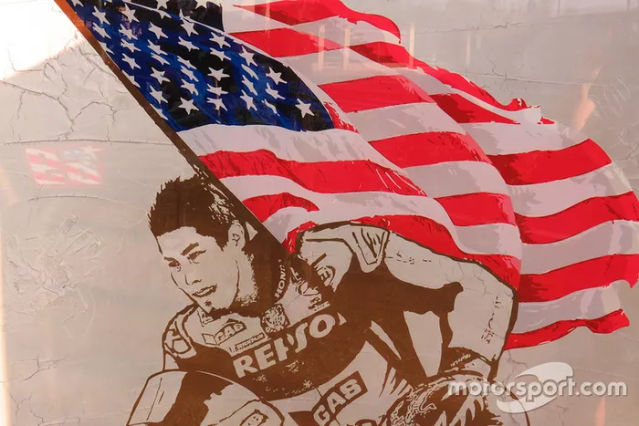 Erinnerung an Nicky Hayden an der Unfallstelle in Misano