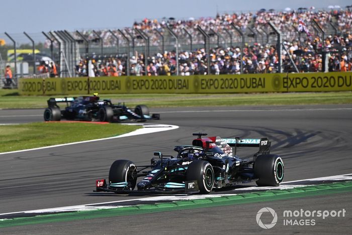 Lewis Hamilton, Mercedes W12, Valtteri Bottas, Mercedes W12