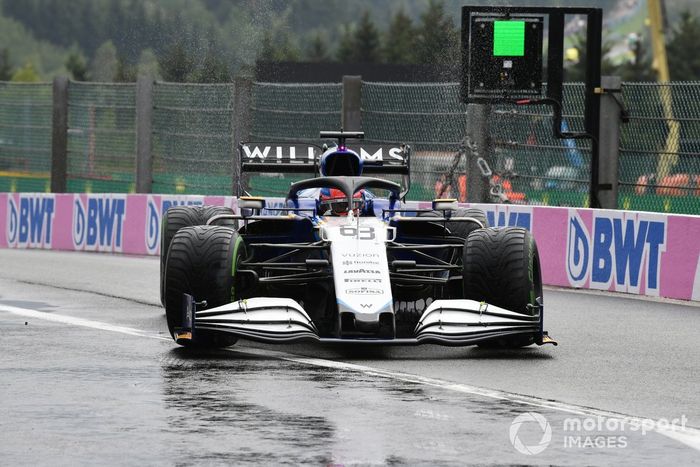 Segundo puesto George Russell, Williams FW43B, en Parc Ferme