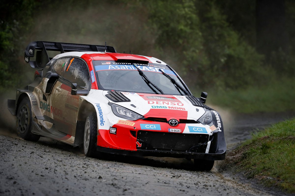 Sebastien Ogier, Benjamin Veillas, Toyota Gazoo Racing WRT Toyota GR Yaris Rally1