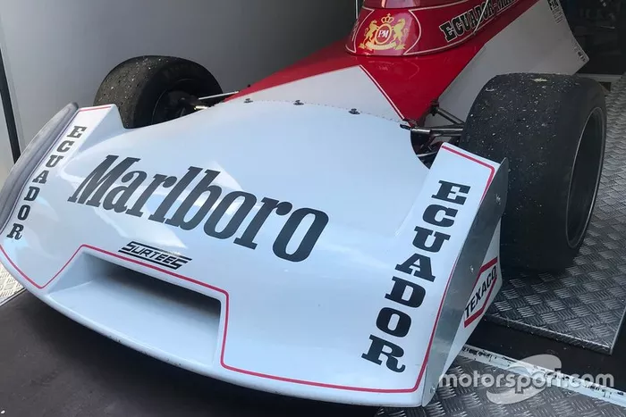 Detail of the front wing of a Surtees F2