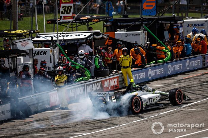 Jack Harvey, Dale Coyne Racing Honda, parada en boxes