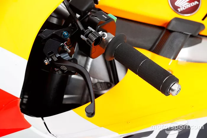 RC213V (Alex Marquez) 2020YM studio shot