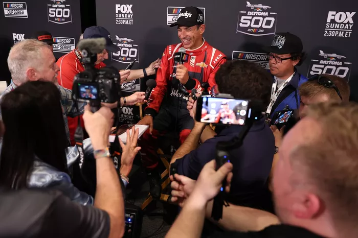 Hélio Castroneves, Trackhouse Racing Chevrolet