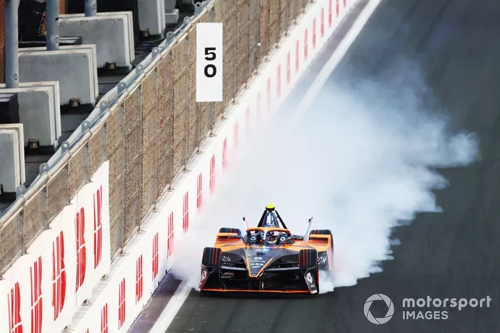 Alex Dunne, NEOM McLaren Formula E Team