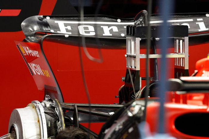 Ferrari SF-23 detalle trasero