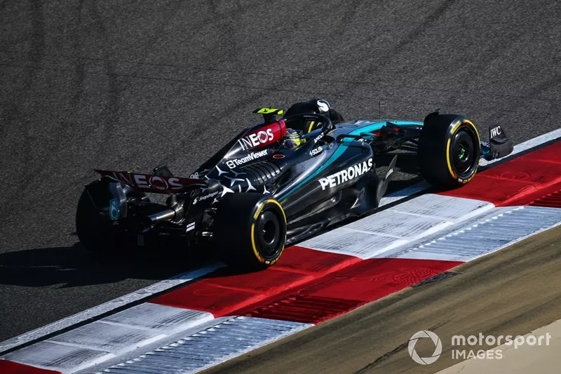 Lewis Hamilton, Mercedes F1 W15