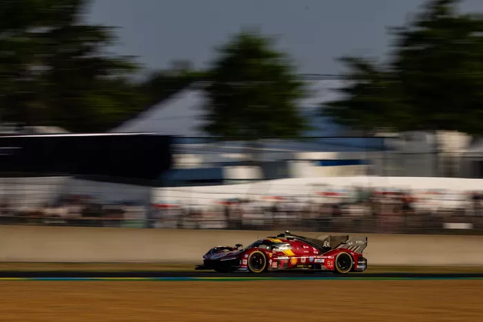  #51 AF Corse Ferrari 499P: Alessandro Pier Guidi, James Calado, Antonio Giovinazzi
