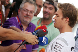 Nico Rosberg, Mercedes AMG F1 met de media