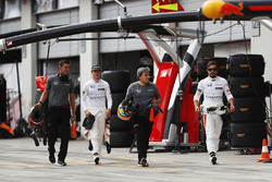 Stoffel Vandoorne, McLaren, Fernando Alonso, McLaren
