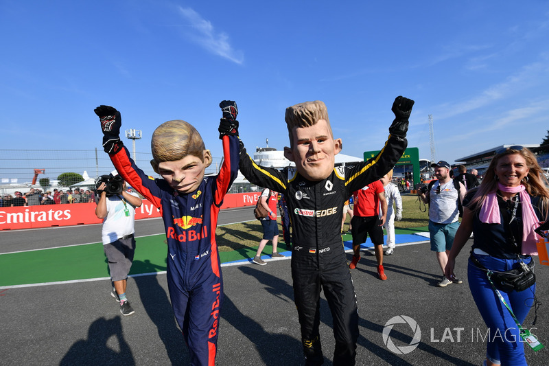 Карикатури: Макс Ферстаппен, Red Bull Racing RB14, Ніко Хюлькенберг, Renault Sport F1 Team caricatures