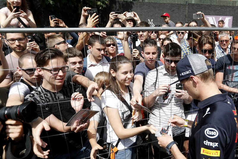 Макс Ферстаппен, Red Bull Racing