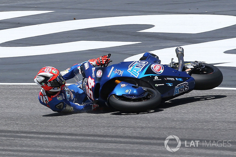 Chute de Mattia Pasini, Italtrans Racing Team