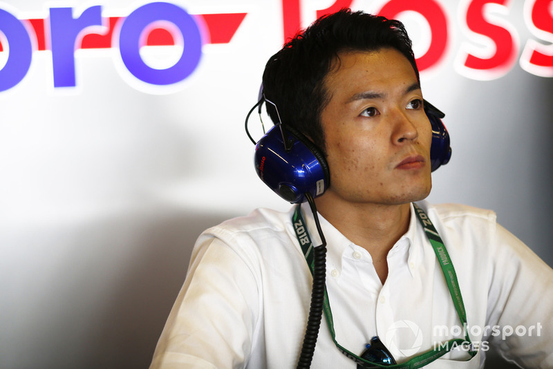 Naoki Yamamoto , Champion de Super Formula, dans le garage Toro Rosso