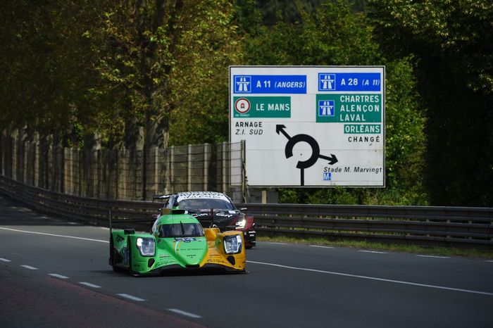 #34 Competición Inter Europol Oreca 07 - Gibson de Jakub Smiechowski, Vladislav Lomko, Clement Novalak