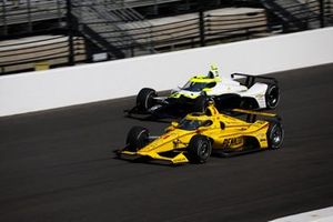 Scott McLaughlin, Team Penske Chevrolet, Christian Rasmussen, Ed Carpenter Racing Chevrolet