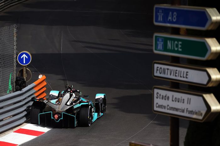 Sam Bird, Jaguar Racing, Jaguar I-Type V