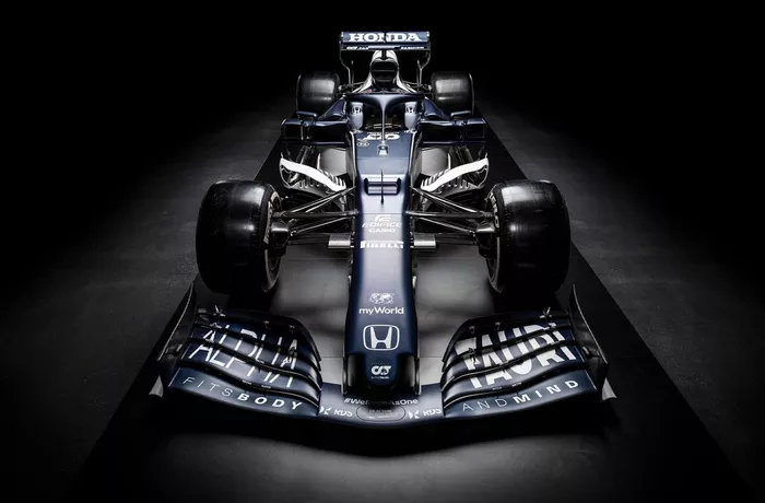 フォトギャラリー】角田裕毅の記念すべきF1デビューマシン！ アルファ