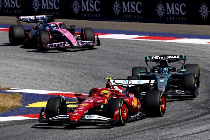 Lewis Hamilton, Ferrari, George Russell, Mercedes