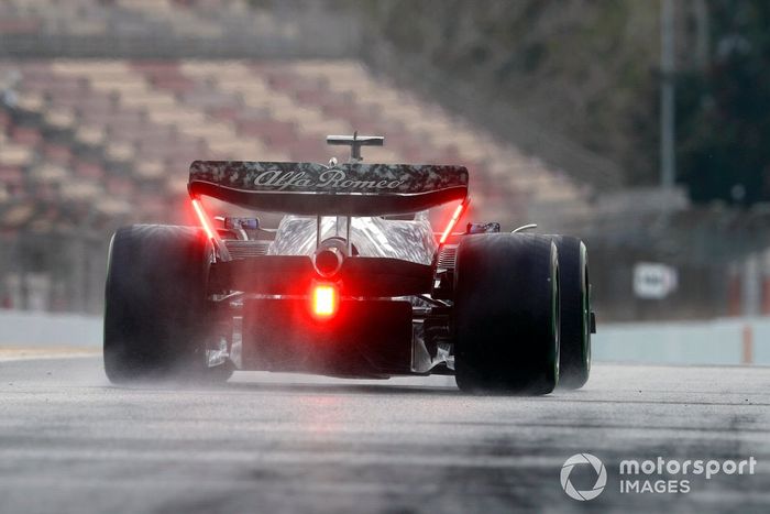 Guanyu Zhou, Alfa Romeo C42