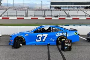 Ryan Preece, JTG Daugherty Racing, Chevrolet Camaro Kleenex