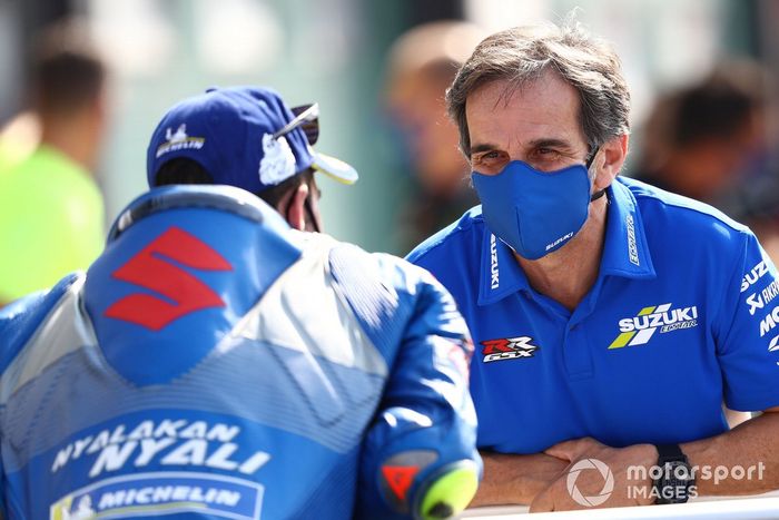 Segundo lugar Joan Mir, Team Suzuki MotoGP y Davide Brivio