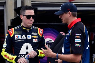 Alex Bowman, Hendrick Motorsports, Chevrolet Camaro Axalta and Greg Ives