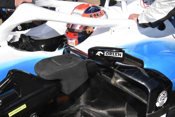 robert Kubica, Williams FW42 detalle de los pontónes