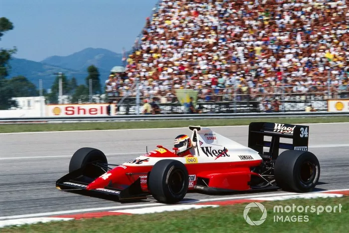 Recorde de inscrições: 39 pilotos estiveram no GP do Brasil – o maior número da história na era moderna da F1 para uma corrida. Apenas 26 largaram após a pré-classificação e a classificação.