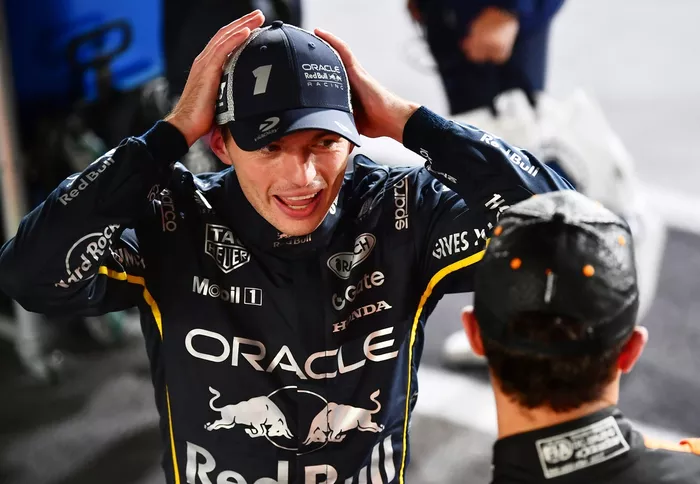 Lando Norris, McLaren, Max Verstappen, Red Bull Racing