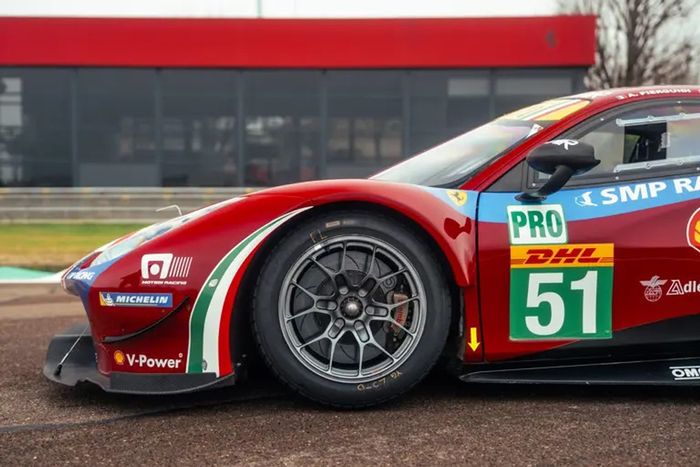 Ferrari 488 GTE 2017