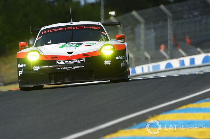 #91 Porsche Team Porsche 911 RSR