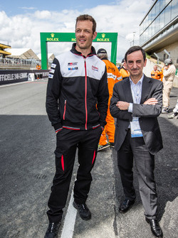 ACO-Präsident Pierre Fillon und Alexander Wurz in der Boxengasse