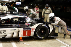 #1 Porsche Team Porsche 919 Hybrid: Timo Bernhard, Mark Webber, Brendon Hartley