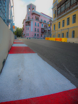 Circuito ciudad de Bakú en la curva 15