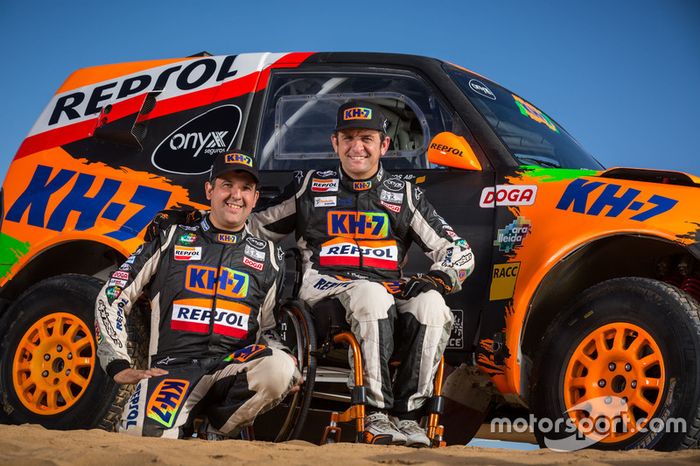 Isidre Esteve, J.M. Villalobos, KH-7 Rally Team