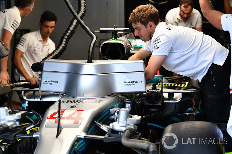 Lewis Hamilton, Mercedes-AMG F1 W09