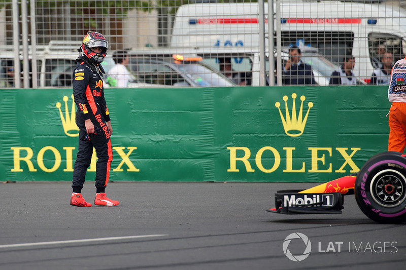 Max Verstappen - Daniel Ricciardo kazası - Red Bull Racing