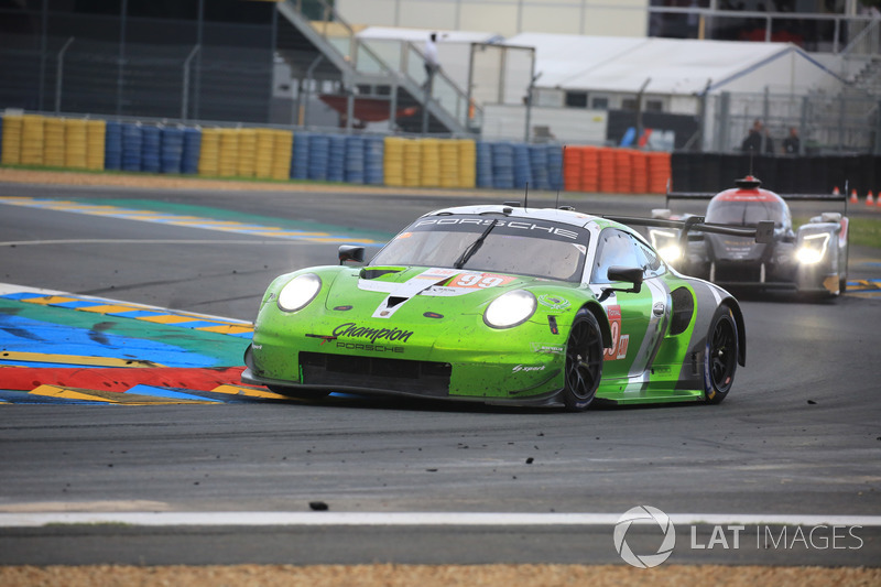 #99 Dempsey Proton Competition Porsche 911 RSR: Patrick Long, Tim Pappas, Spencer Pumpelly