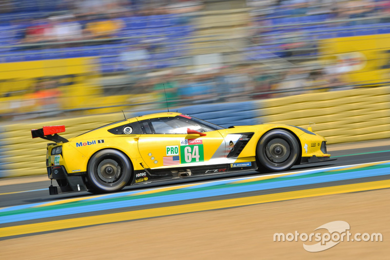 45. Оливер Гэвин, Томми Милнер, Марсель Фесслер, Corvette Racing, Chevrolet Corvette C7.R (№64)