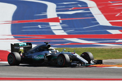 Льюіс Хемілтон, Mercedes AMG F1 W07 Hybrid