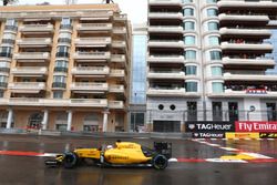 Kevin Magnussen, Renault Sport F1 Team RE16