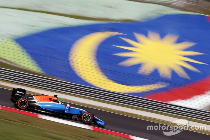 Pascal Wehrlein, Manor Racing MRT05