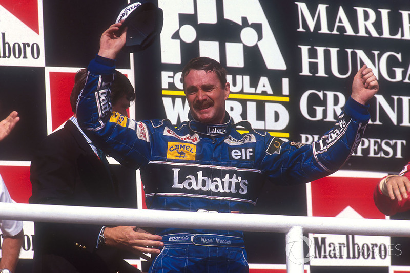 Podyum: 2. Nigel Mansell, Williams Renault, Dünya Şampiyonluğunu kutluyor