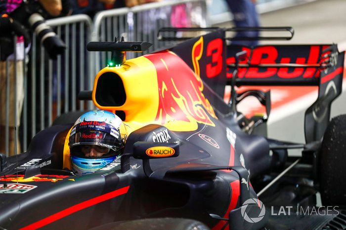 Segundo lugar Daniel Ricciardo, Red Bull Racing RB13